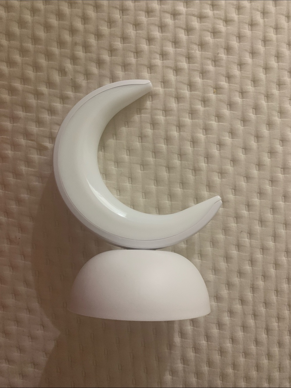 White Moon Crescent Lamp